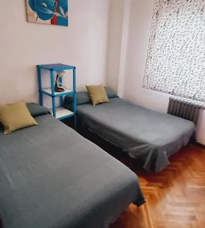 Imperial, 9 Daire Salamanca