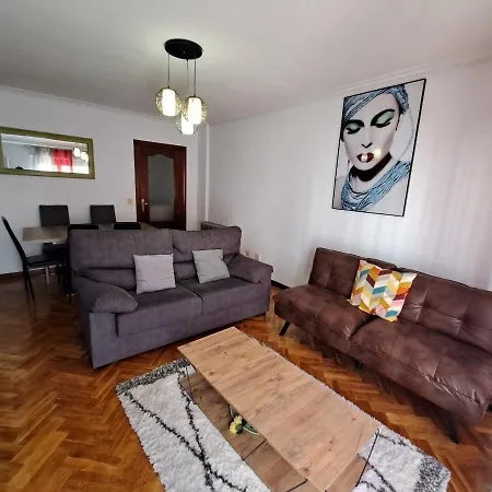 Imperial, 9 Daire Salamanca