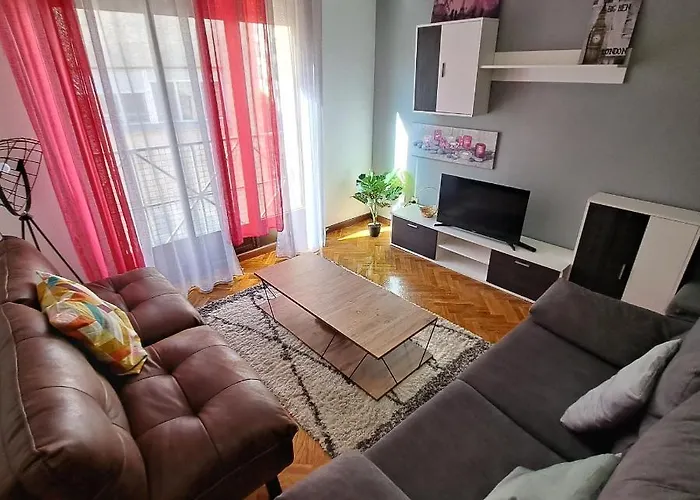 Imperial, 9 Διαμέρισμα *